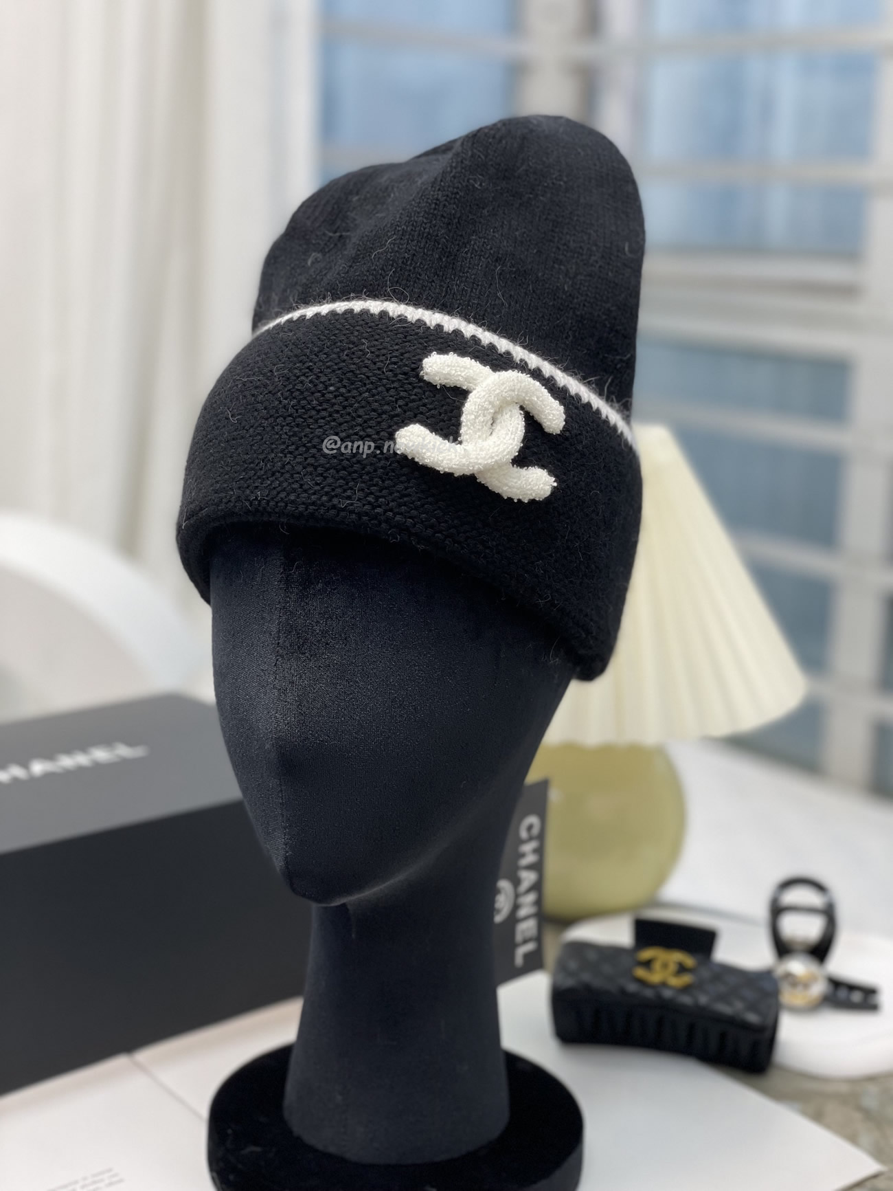 Chanel Cc Logo Black Beanie Hat (4) - newkick.app